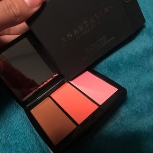 Anastasia blush trio